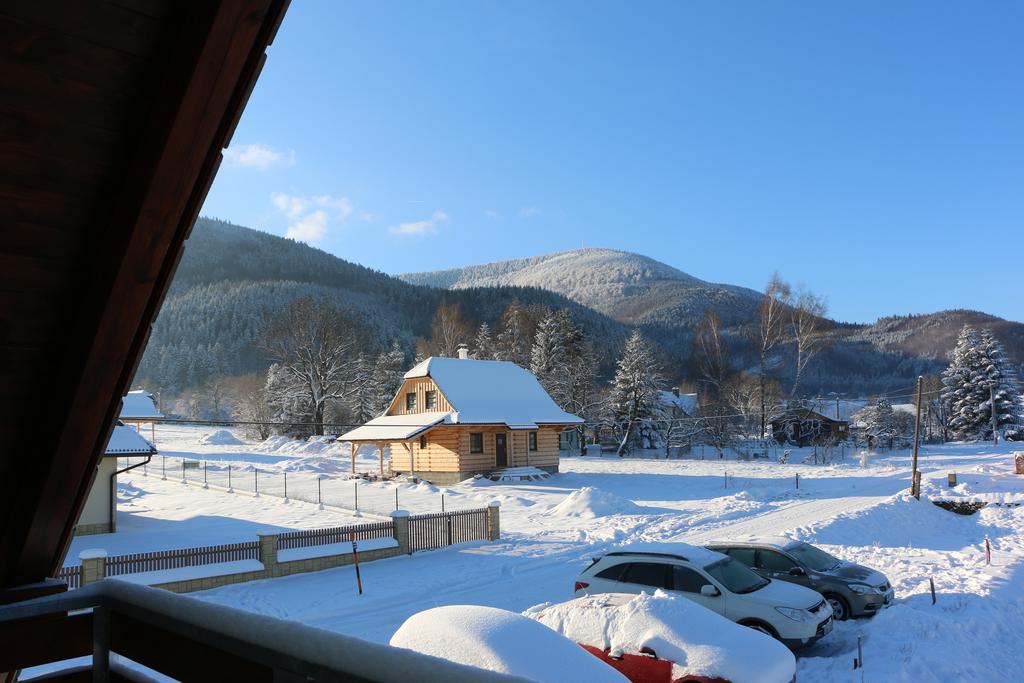Penzion U Barana Trojanovice Luaran gambar